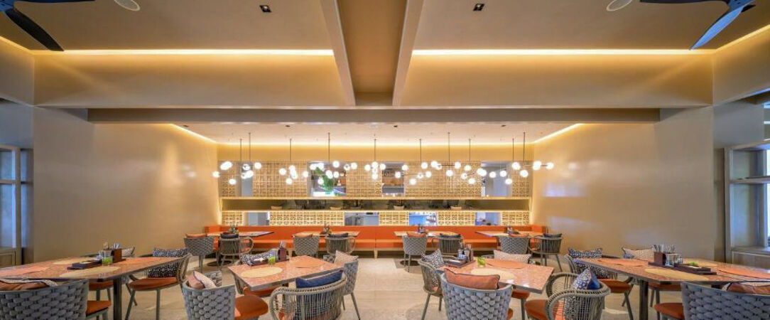 Centara Karon Resort Phuket ★★★★ Jet tours signature - Une adresse splendide pour un séjour tropical entre lagons turquoise, bien-être et joie de vivre à Phuket. - Phuket, Thaïlande