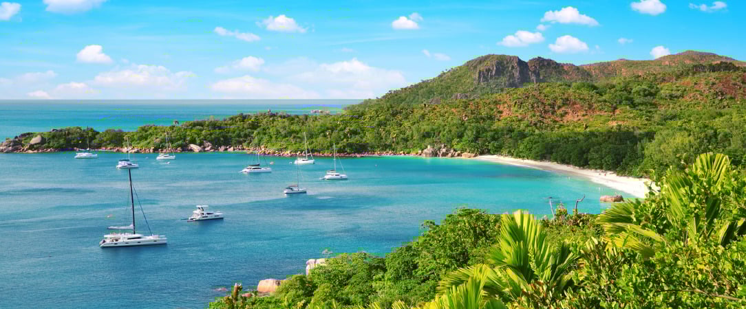 Croisière aux Seychelles : Itinéraire de rêve de Victoria à Mahé - 7 nuits au cœur de l’archipel mythique des Seychelles, entre lagons turquoise, nature préservée et douceur créole. - Seychelles : de Victoria à Mahé