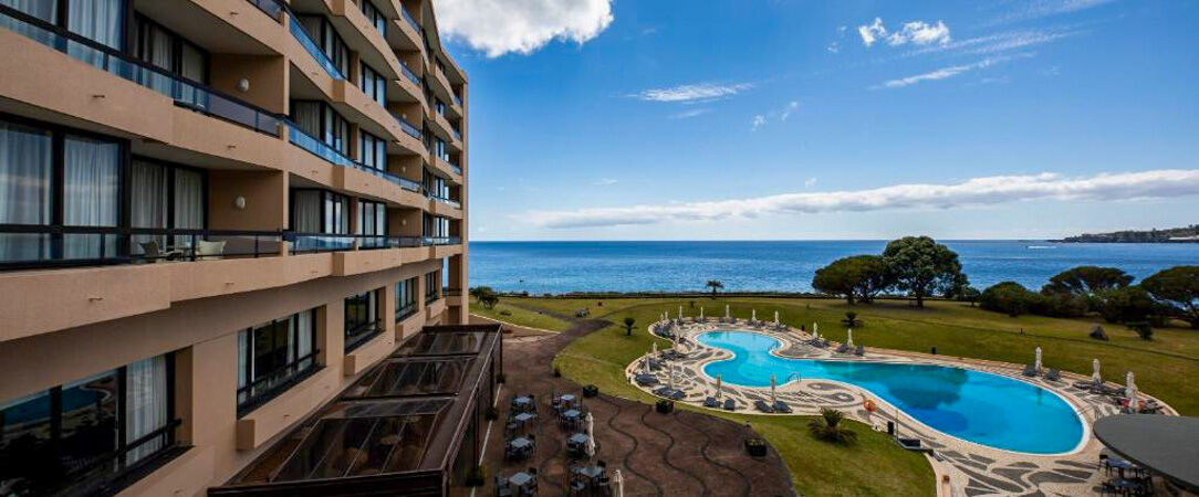 Pestana Bahia Praia ★★★★ - Face à l'Atlantique, un havre insulaire entre plage & jardins. - Açores, Portugal