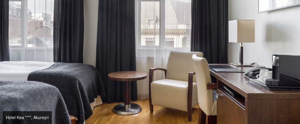 Islande : sources chaudes et routes arctiques - Autotour de 5 nuits en Islande, au cœur de l’hiver, entre bains géothermiques, fjords enneigés et paysages lunaires, sur les routes du nord jusqu’au cercle arctique. - Islande : de Reykjavik au Akureyri