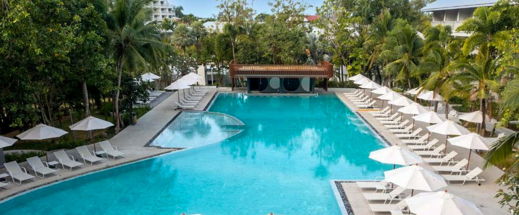 Centara Karon Resort Phuket ★★★★ - Une adresse splendide pour un séjour tropical entre lagons turquoise, bien-être et joie de vivre à Phuket. - Phuket, Thaïlande