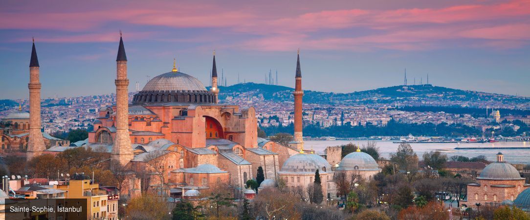Splendeurs de Turquie, entre histoire & merveilles naturelles - Circuit groupé de 7 nuits à la découverte des sites mythiques de la Turquie, d’Istanbul à la Cappadoce, entre héritage ottoman et paysages féeriques. - Turquie : d'Istanbul à Kusadasi