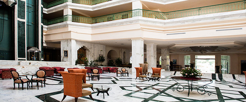 Iberostar Selection Kantaoui Bay ★★★★★ - Une escapade ensoleillée et luxueuse à Sousse, entre style arabo-mauresque et douceur de vivre sur les rives du golfe d’Hammamet. - Sousse, Tunisie