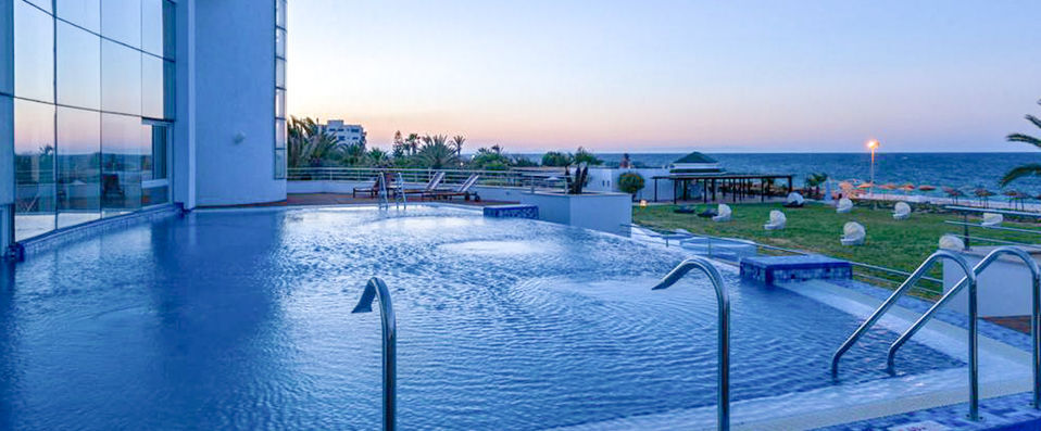 Iberostar Selection Kantaoui Bay ★★★★★ - Une escapade ensoleillée et luxueuse à Sousse, entre style arabo-mauresque et douceur de vivre sur les rives du golfe d’Hammamet. - Sousse, Tunisie