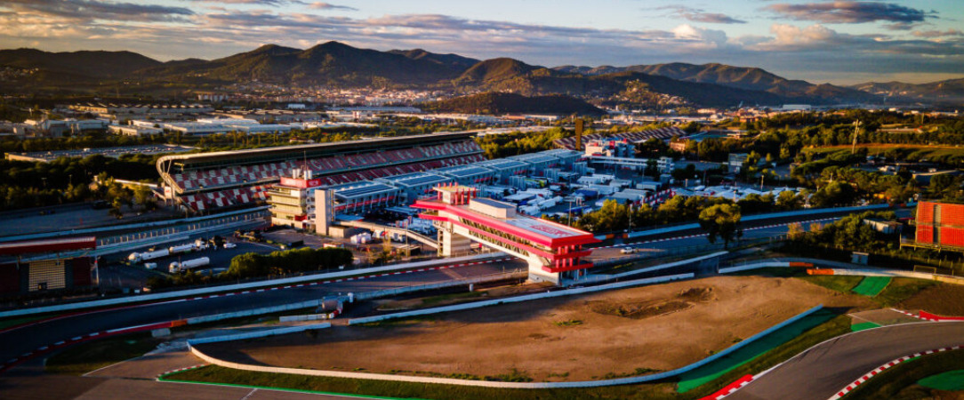 Grand Prix de Formule 1 de Barcelone-Catalogne 2026 ! - Séjour d'exception de 3 à 7 nuits dans l'atmosphère grisante du Grand Prix d'Espagne & tout le confort d'un hôtel 4 étoiles en demi-pension sur la Costa Brava. - Barcelone, Espagne