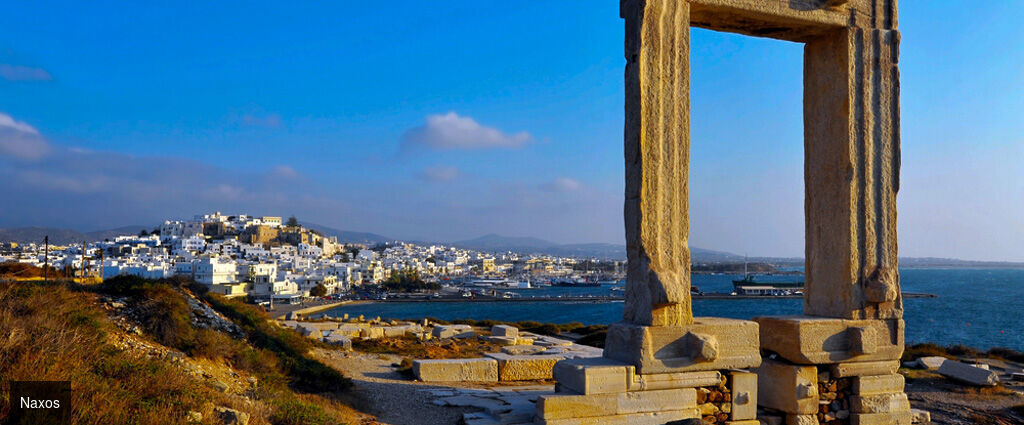 Joyaux emblématiques des Cyclades - Combiné de 7, 9 ou 11 nuits entre Santorin, Naxos et Mykonos, charme insulaire, découverte de paysages d’exception et ambiances uniques. - Grèce : Santorin, Mykonos, Naxos