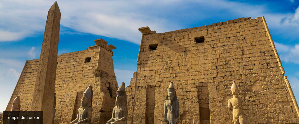L'Égypte et la Mer Rouge - Circuit groupé de 11 nuits entre sites pharaoniques majeurs, croisière sur le Nil et séjour balnéaire en All Inclusive sur les plages de la mer Rouge. - Égypte : Le Caire, le Nil & Hurghada
