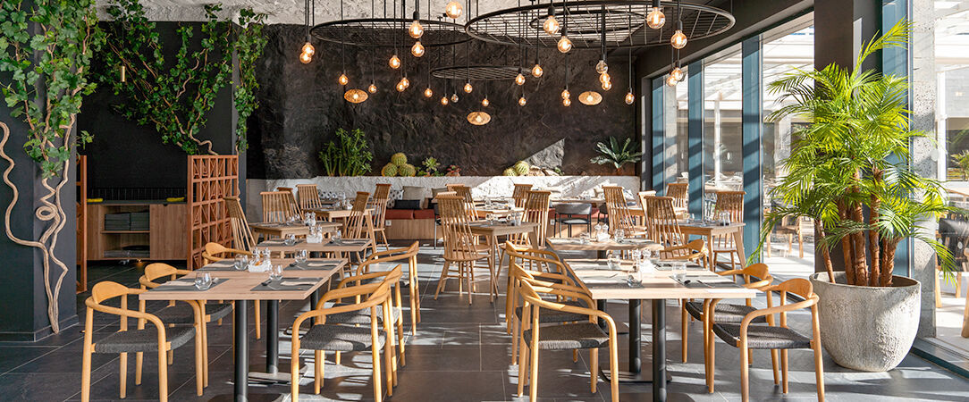 Barceló Playa Blanca ★★★★ Jet Tours Signature - Enclave privilégiée pour un séjour sur l’envoûtante Lanzarote, l'idéal pour profiter en famille. - Lanzarote, Îles Canaries