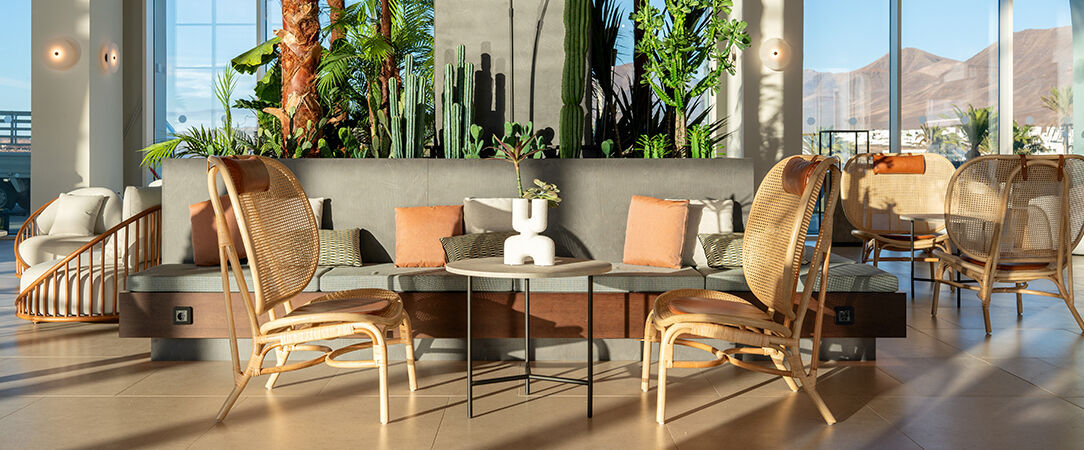 Barceló Playa Blanca ★★★★ Jet Tours Signature - Enclave privilégiée pour un séjour sur l’envoûtante Lanzarote, l'idéal pour profiter en famille. - Lanzarote, Îles Canaries