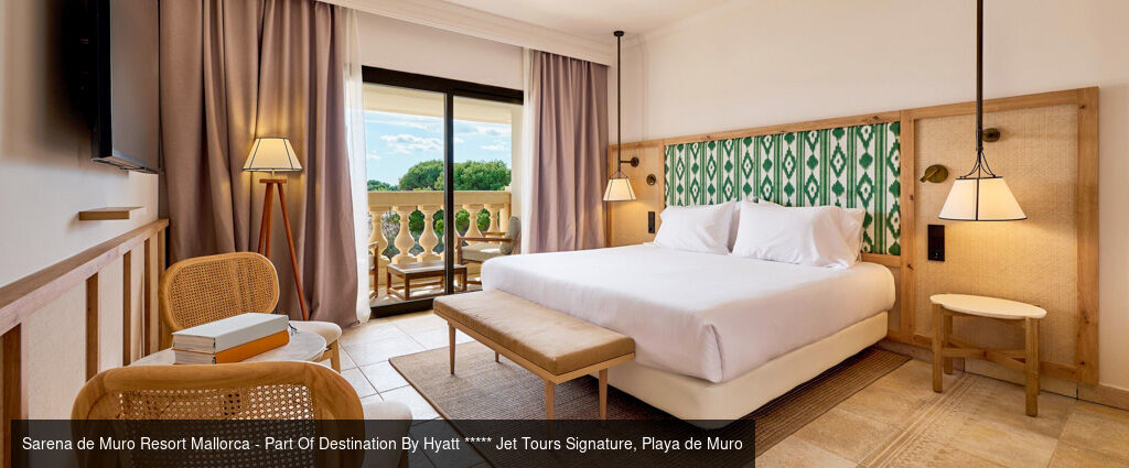 Deux rivages sous le soleil baléare Jet Tours Signature - Combiné de 9 à 14 nuits à Majorque, entre la plage préservée de Playa de Muro et l’énergie balnéaire de Palma. - Majorque : Playa de Muro & Palma