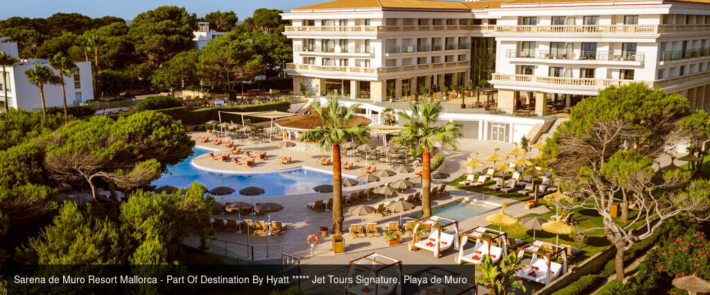 Deux rivages sous le soleil baléare Jet Tours Signature - Combiné de 9 à 14 nuits à Majorque, entre la plage préservée de Playa de Muro et l’énergie balnéaire de Palma. - Majorque : Playa de Muro & Palma