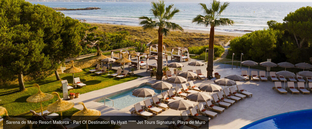 Deux rivages sous le soleil baléare Jet Tours Signature - Combiné de 9 à 14 nuits à Majorque, entre la plage préservée de Playa de Muro et l’énergie balnéaire de Palma. - Majorque : Playa de Muro & Palma