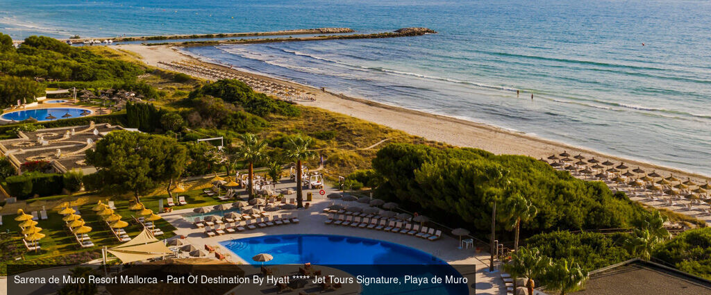 Deux rivages sous le soleil baléare Jet Tours Signature - Combiné de 9 à 14 nuits à Majorque, entre la plage préservée de Playa de Muro et l’énergie balnéaire de Palma. - Majorque : Playa de Muro & Palma