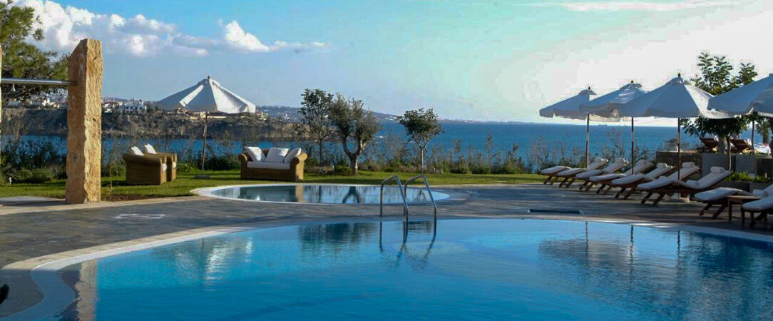 Thalassa Boutique Hotel & Spa ★★★★★ - Adults only Jet Tours Signature - Hôtel de charme sur fond du bleu turquoise de la Baie de Corail à Chypre. - Baie de Corail, Chypre