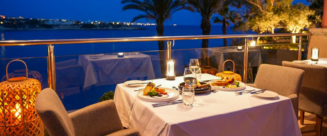 Thalassa Boutique Hotel & Spa ★★★★★ - Adults only Jet Tours Signature - Hôtel de charme sur fond du bleu turquoise de la Baie de Corail à Chypre. - Baie de Corail, Chypre