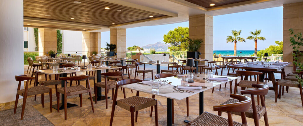 Sarena de Muro Resort Mallorca – Destination by Hyatt ★★★★★ Jet Tours Signature - Une adresse raffinée face aux eaux cristallines de Playa de Muro, au nord de l’île de Majorque. - Majorque, Espagne