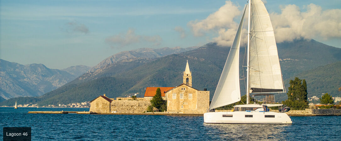 Adriatique secrète en catamaran de luxe - Une croisière de 7 nuits en mer Adriatique, entre cités    historiques classées, baies préservées et navigation intimiste en catamaran de luxe. - Croatie & Monténégro