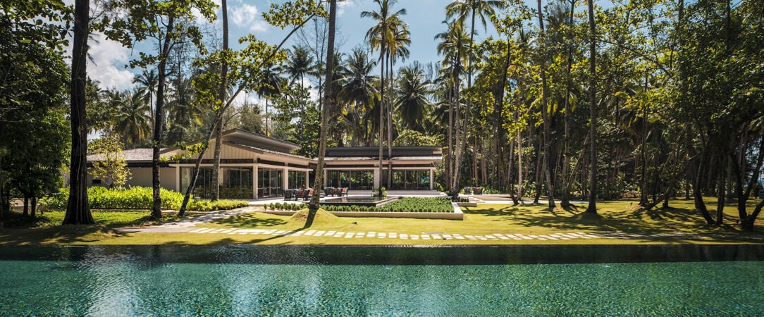 Avani Plus Khao Lak Resort ★★★★★ Jet Tours Signature - Apaisement entre mer cristalline & nature exotique depuis une adresse de rêve, l'idéal pour profiter en famille. - Khao Lak, Thaïlande