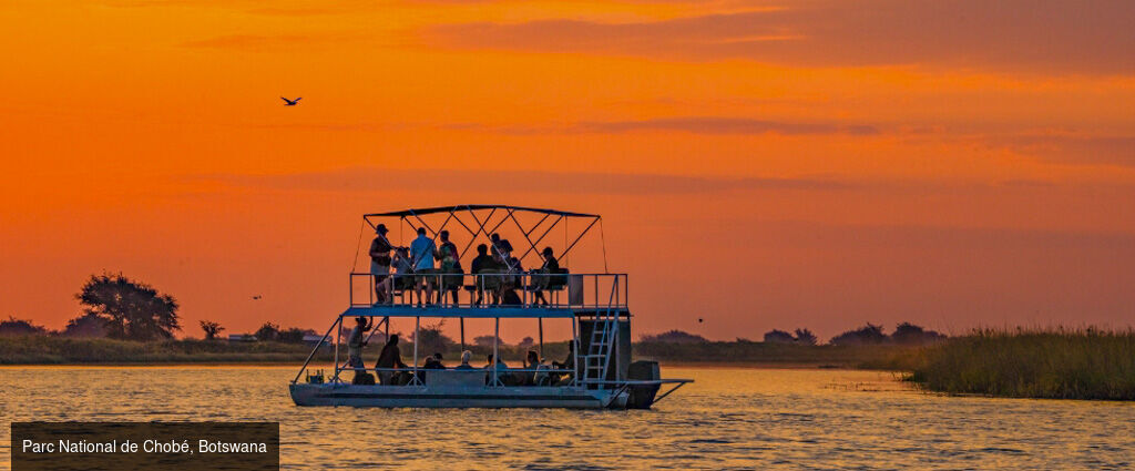 Safari-croisière au fil du Zambèze - Croisière-safari de 8 nuits en Afrique australe ; parcs mythiques de Chobé et de Matusadona, traditions namibiennes et paysages grandioses des chutes Victoria. - Afrique australe