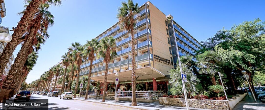 PortAventura Park & Ferrari Land et Hotel Eurosalou & Spa ★★★★ - Un hôtel confortable en demi-pension à Salou pour profiter du PortAventura Park et de Ferrari Land en famille ou entre amis. - Salou, Espagne