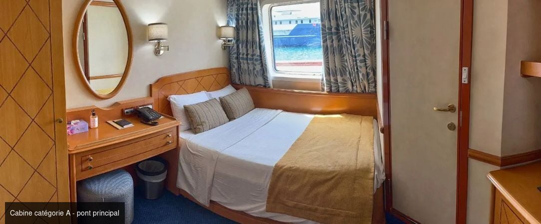 Croisière en Polynésie Française à bord du M/S Panorama II - Croisière de 7 nuits en Polynésie française à bord du M/S Panorama II, à la découverte de Tahiti, Moorea, Bora Bora et des îles de la Société, en pension complète. - Tahiti et les îles de la Polynésie française