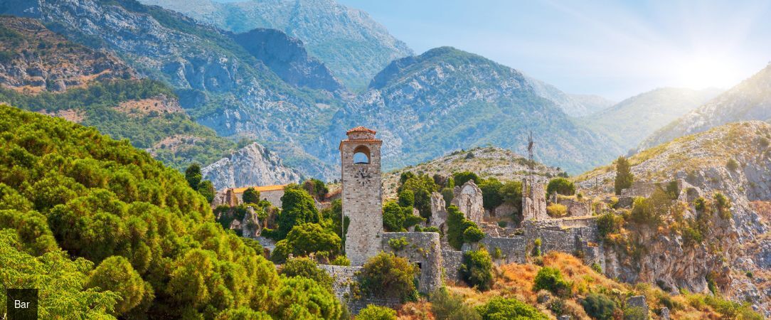 Kappa Club Iberostar Selection Montenegro ★★★★★ - Entre mer et montagne, une adresse contemporaine et design au Monténégro. - Bar, Monténégro