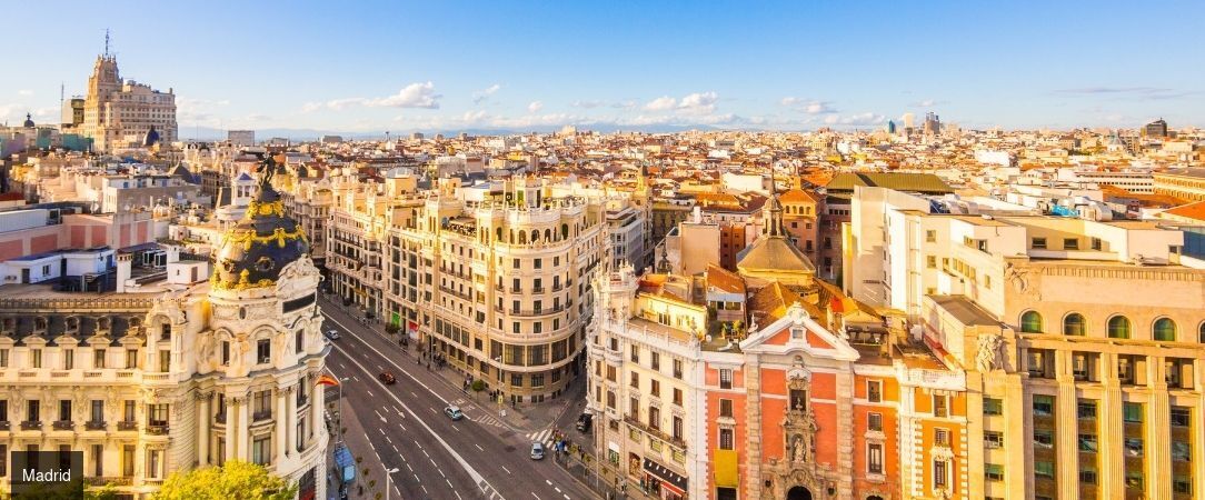 Real Madrid, vivez la légende au Bernabéu – Saison 2025-2026 - Toute la magie d’un match du Real Madrid au stade Santiago Bernabéu et le confort d’un hôtel 4 étoiles à Madrid. - Madrid, Espagne