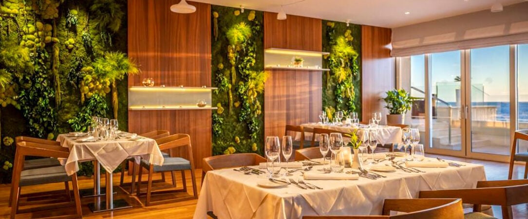 Hôtel President, Valamar Collection ★★★★★ - Une adresse cinq étoiles face à l’Adriatique, entre héritage dalmate et horizons marins d’exception. - Dubrovnik, Croatie