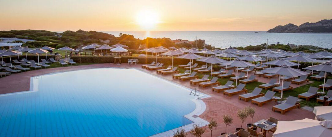 Mangia's Santa Teresa Resort ★★★★★ Jet Tours Signature - Adresse 5 étoiles entièrement rénovée au bord de la mer en Sardaigne. - Sardaigne, Italie