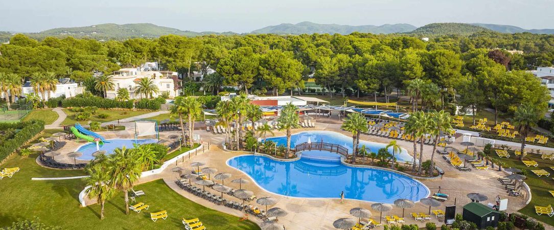 TUI Magic Life Cala Pada ★★★★ - Une parenthèse active et conviviale à Ibiza, au cœur d’une pinède face à la mer. - Ibiza, Espagne