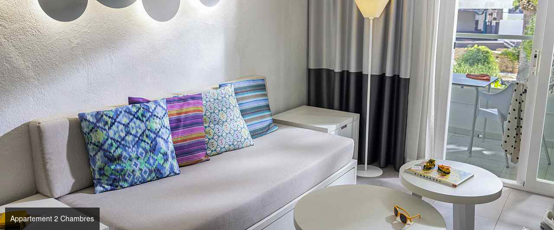 TUI Magic Life Cala Pada ★★★★ - Une parenthèse active et conviviale à Ibiza, au cœur d’une pinède face à la mer. - Ibiza, Espagne