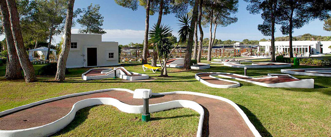 TUI Magic Life Cala Pada ★★★★ - Une parenthèse active et conviviale à Ibiza, au cœur d’une pinède face à la mer. - Ibiza, Espagne