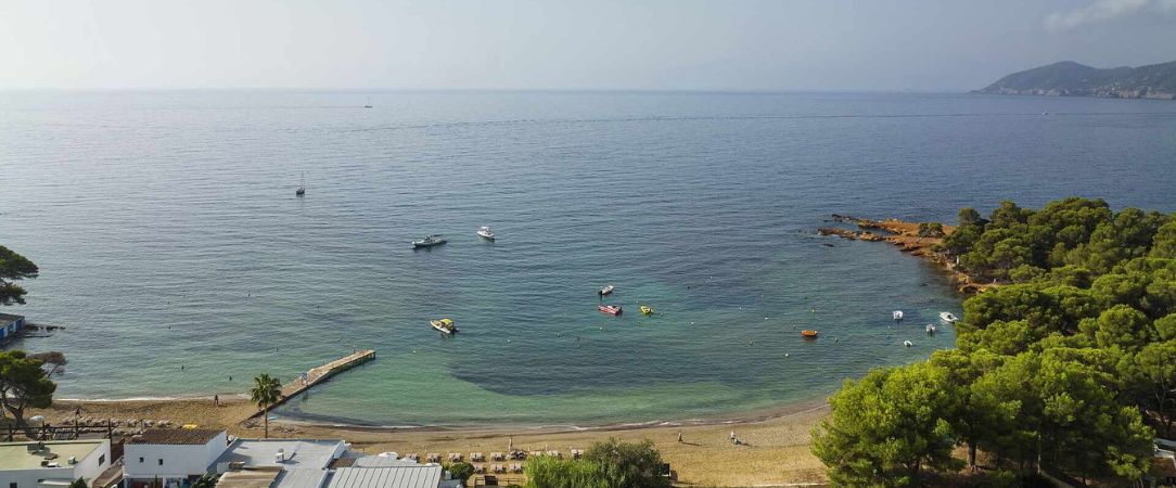 TUI Magic Life Cala Pada ★★★★ - Une parenthèse active et conviviale à Ibiza, au cœur d’une pinède face à la mer. - Ibiza, Espagne