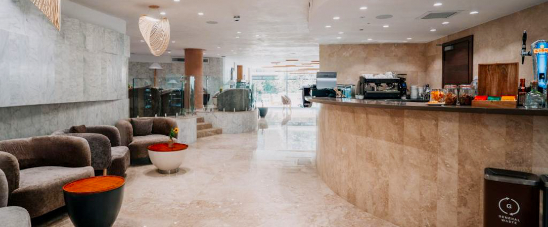 Reef Hotel & Spa ★★★★ - Jet Tours Signature - Une expérience méditerranéenne dans la douceur insulaire de Malte, entre visite culturelle & bains de soleil sur le rooftop. - Gozo, Malte