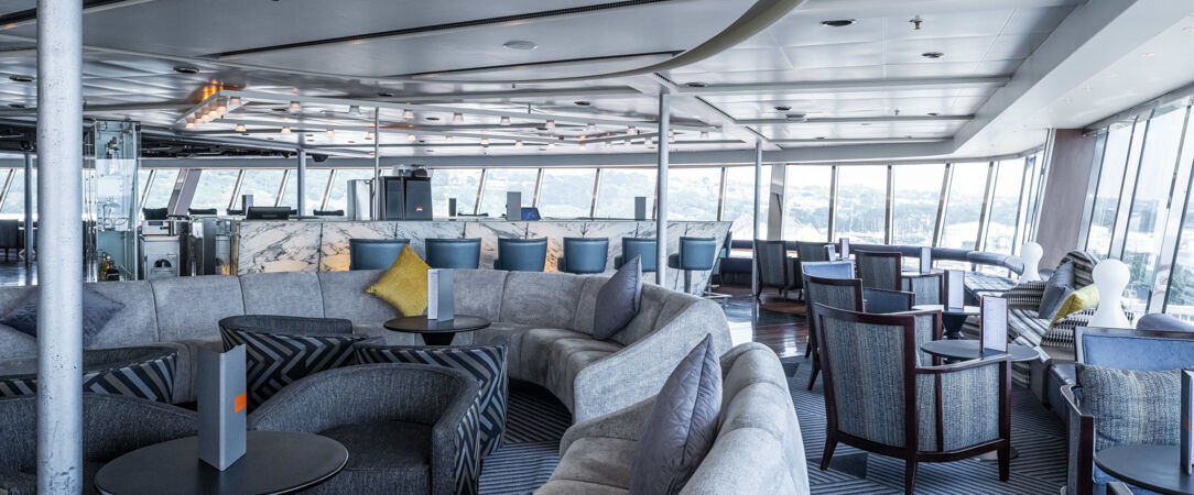 Croisière Odyssée tropicale : traversée transatlantique de Dunkerque à Pointe-à-Pitre - Croisière de 16 nuits : une traversée de l’Atlantique entre Europe, Açores et Caraïbes, à bord du Renaissance. - Atlantique & Caraïbes