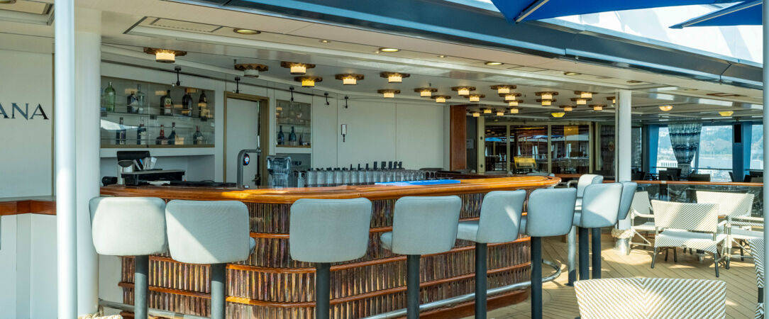 Croisière Odyssée tropicale : traversée transatlantique de Dunkerque à Pointe-à-Pitre - Croisière de 16 nuits : une traversée de l’Atlantique entre Europe, Açores et Caraïbes, à bord du Renaissance. - Atlantique & Caraïbes