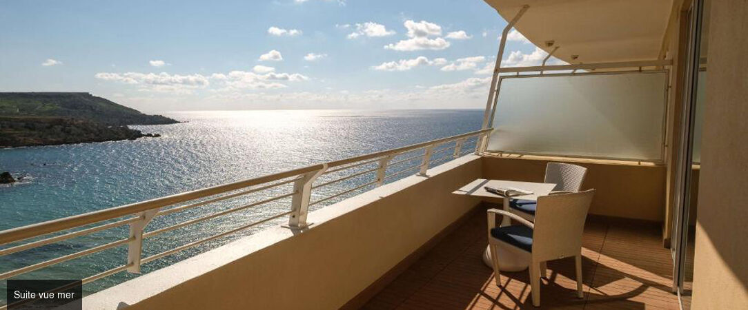 Radisson Blu Resort & Spa, Malta Golden Sands ★★★★★ - Douceur d’une baie maltaise & repos d’un hôtel cinq étoiles. - Malte