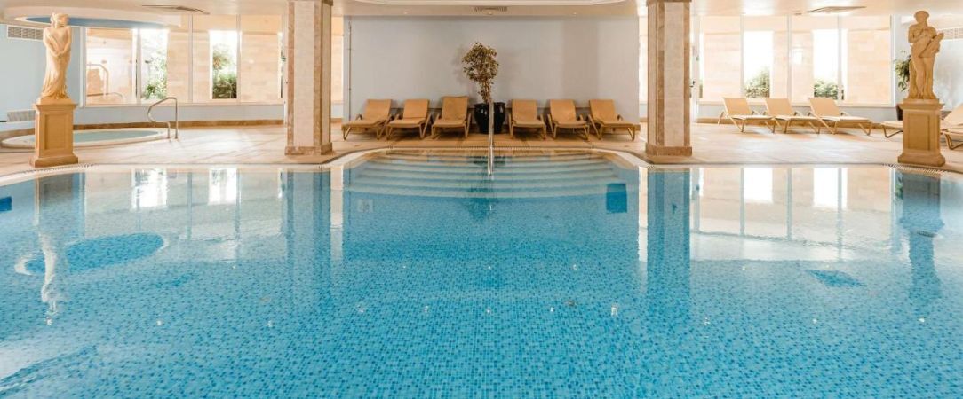 Radisson Blu Resort & Spa, Malta Golden Sands ★★★★★ - Douceur d’une baie maltaise & repos d’un hôtel cinq étoiles. - Malte