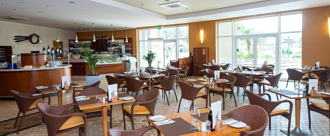 Radisson Blu Resort & Spa, Malta Golden Sands ★★★★★ - Douceur d’une baie maltaise & repos d’un hôtel cinq étoiles. - Malte