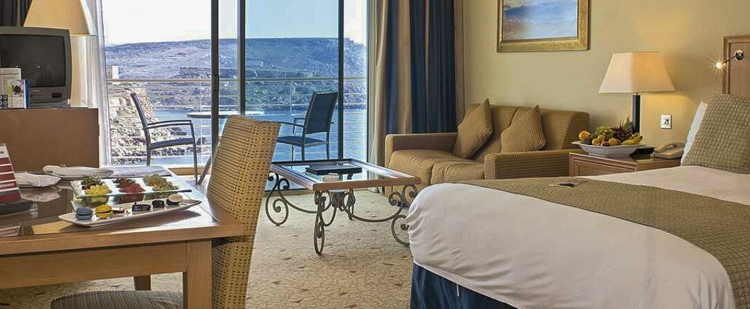 Radisson Blu Resort & Spa, Malta Golden Sands ★★★★★ - Douceur d’une baie maltaise & repos d’un hôtel cinq étoiles. - Malte