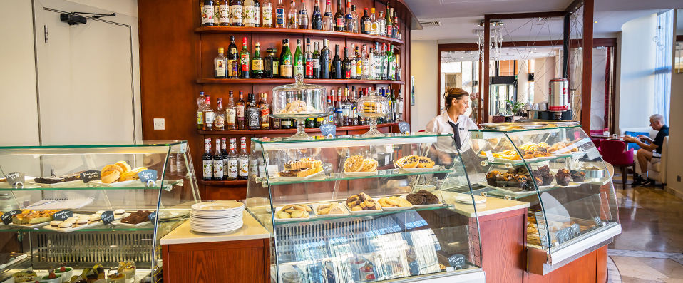 Marina Hotel Corinthia Beach Resort ★★★★ - Farniente & expérience luxueuse dans la perle méditerranéenne. - St Julian's, Malte