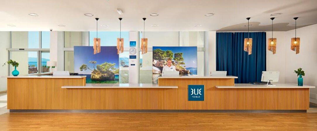 TUI BLUE Makarska ★★★★ - Adults Only 16+ - Un resort moderne et tranquille face à l'Adriatique, dans l'un des cadres naturels les plus saisissants de la Croatie. - Makarska, Croatie