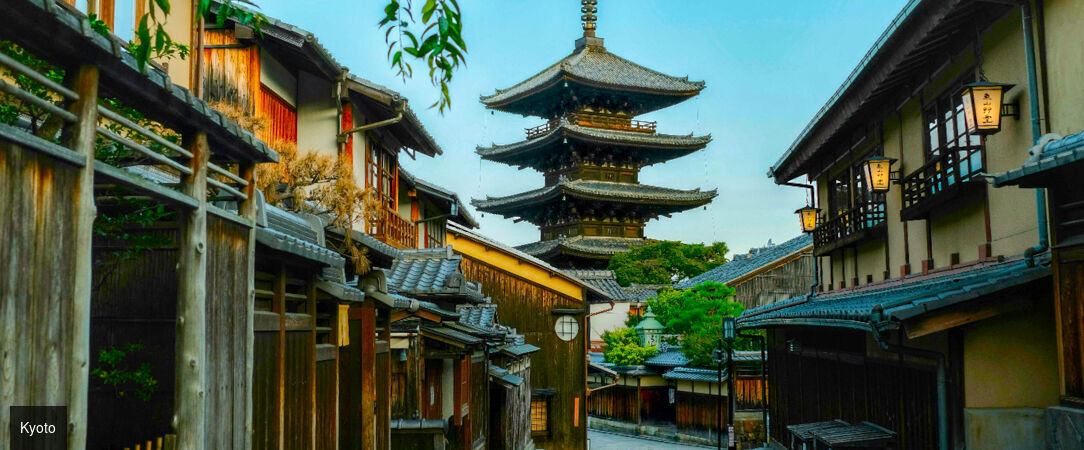 Tokyo, Kyoto et Osaka, avec l’entrée au Universal Studio - Circuit de 6 à 12 nuits à travers les trois villes emblématiques du Japon, entre temples millénaires, quartiers animés et culture pop. - Japon : Tokyo, Kyoto & Osaka