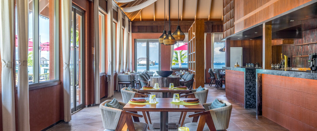 dusitD2 Feydhoo Maldives - All Inclusive Resort ★★★★★ - Villas sur pilotis, plongée sur récif maison et gastronomie thaïlandaise aux Maldives. - Maldives