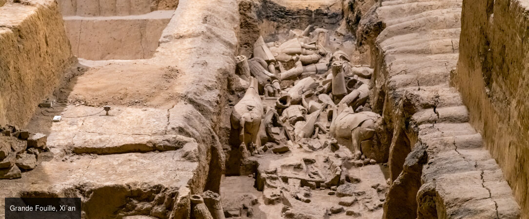 Métropoles de Chine et Escapade à Hong Kong - Circuit de 10 ou 12 nuits à travers les grandes métropoles et les trésors millénaires de la Chine, de la Grande Muraille aux canaux de Suzhou avec extension possible à Hong Kong. - Chine : Pékin, Xi'an, Shanghai & Hong Kong