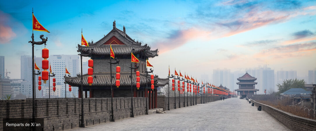 Métropoles de Chine et Escapade à Hong Kong - Circuit de 10 ou 12 nuits à travers les grandes métropoles et les trésors millénaires de la Chine, de la Grande Muraille aux canaux de Suzhou avec extension possible à Hong Kong. - Chine : Pékin, Xi'an, Shanghai & Hong Kong
