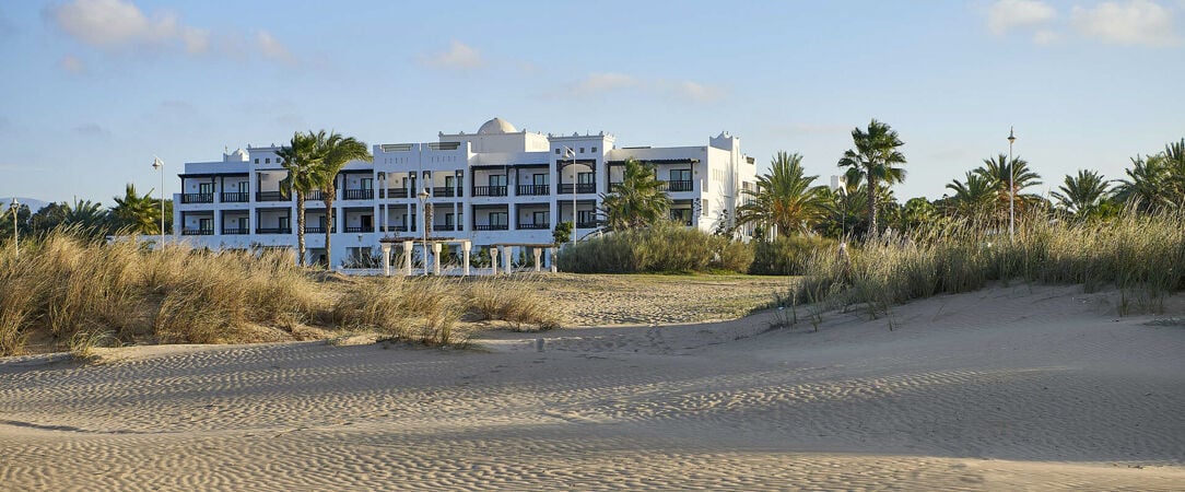 Iberostar Waves Saidia ★★★★★ - La perle bleue du Maroc en All Inclusive sur l’une des plus longues plages de Méditerranée. - Saidia, Maroc