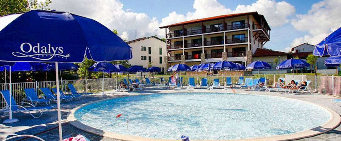 Résidence Odalys Erromardie Plage ★★★★ - Appartements avec terrasse dans un domaine boisé proche de la plage à Saint-Jean-de-Luz. - Saint-Jean-de-Luz, France