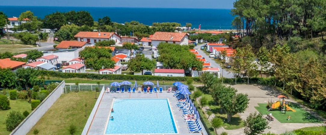 Résidence Odalys Erromardie Plage ★★★★ - Appartements avec terrasse dans un domaine boisé proche de la plage à Saint-Jean-de-Luz. - Saint-Jean-de-Luz, France