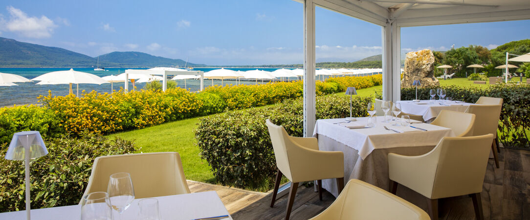 Hotel Corte Rosada Affiliated by Meliá ★★★★ Jet tours Signature - Adults Only 16+ - Une escapade entre adultes dans la pinède sarde de Porto Conte, entre eaux marines protégées et Spa aux fragrances de Sardaigne. - Sardaigne, Italie
